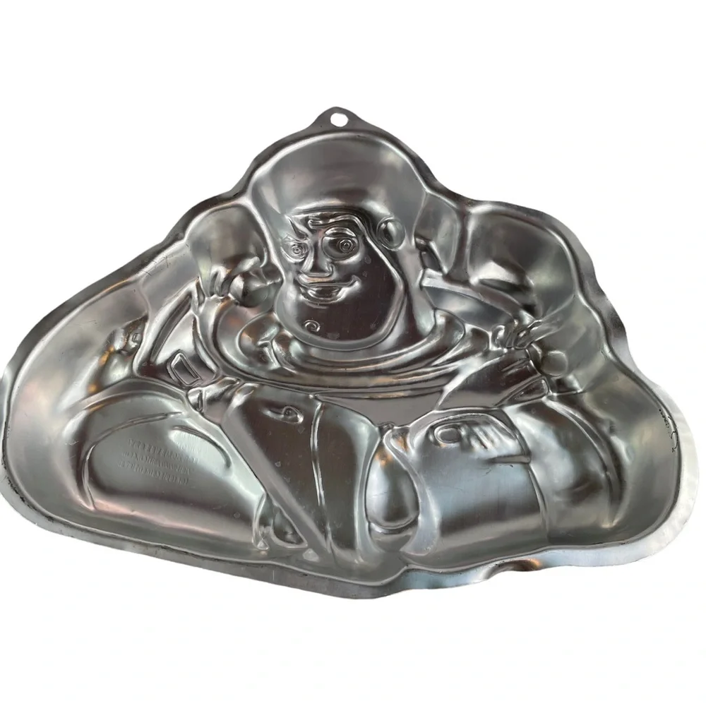 Disney Aluminum Buzz Lightyear Cake Mold - Silver Finish